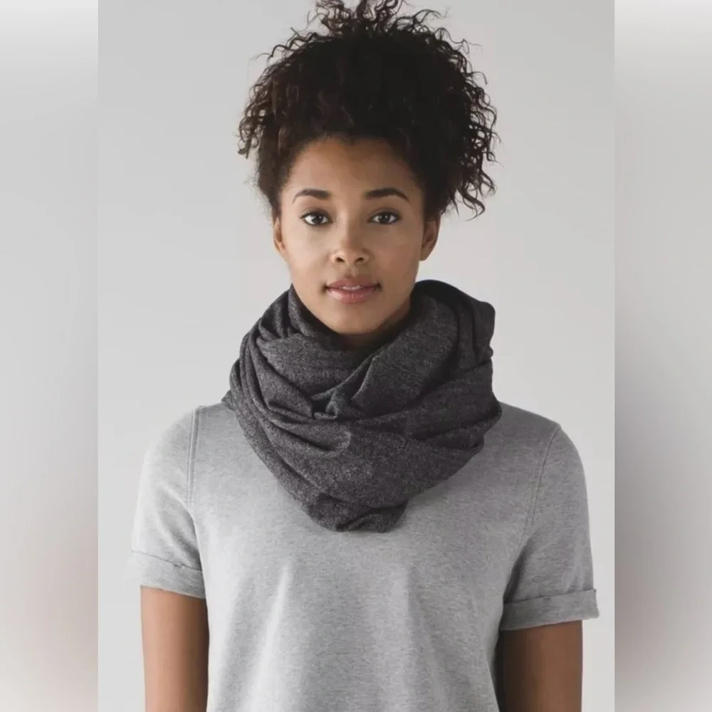 Lululemon Vinyasa Scarf - Black Gray Heathered Herringbone - Picture 11 of 11